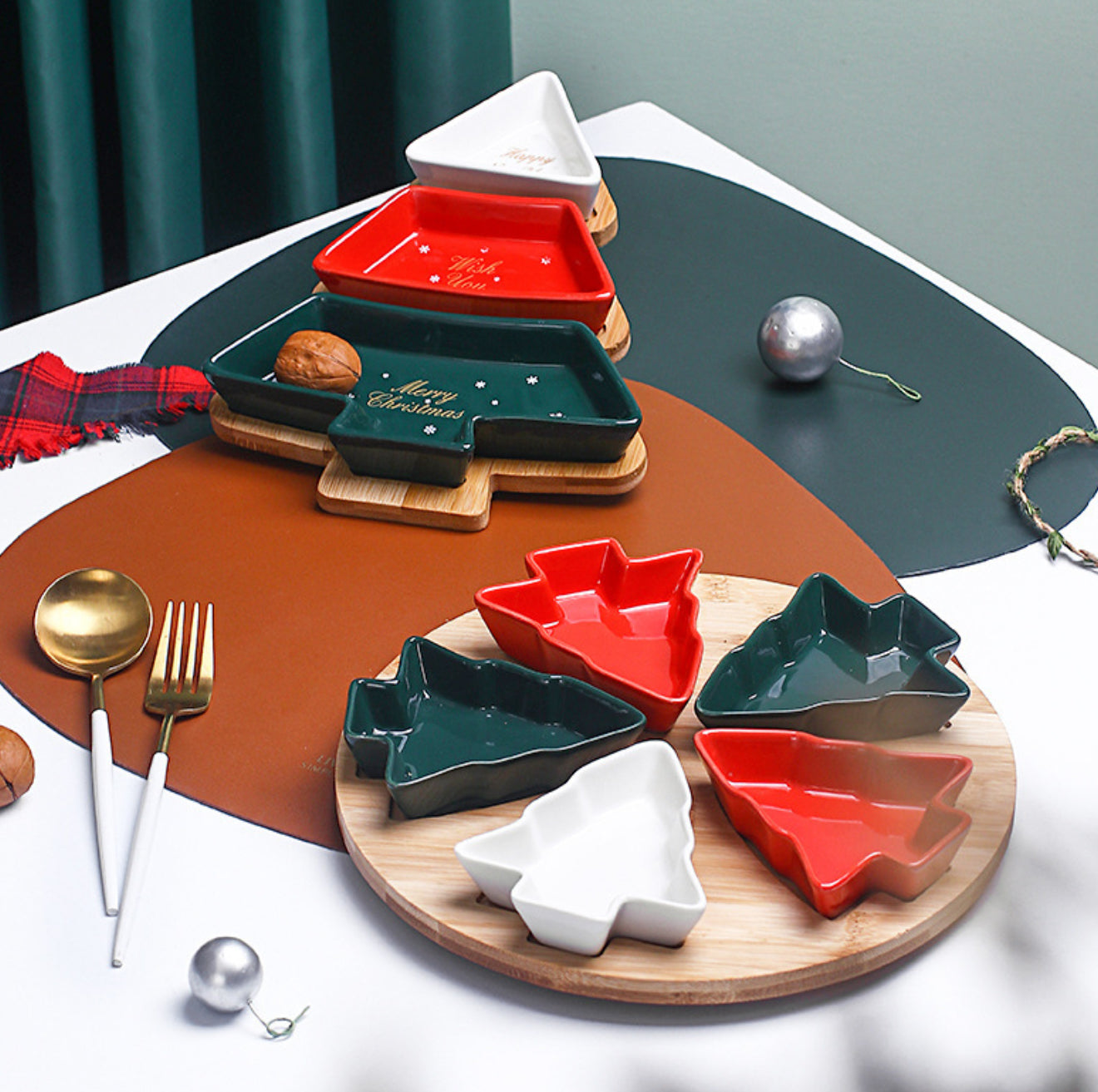 Christmas Tree Shapped Platter-Ceramic & Bamboo